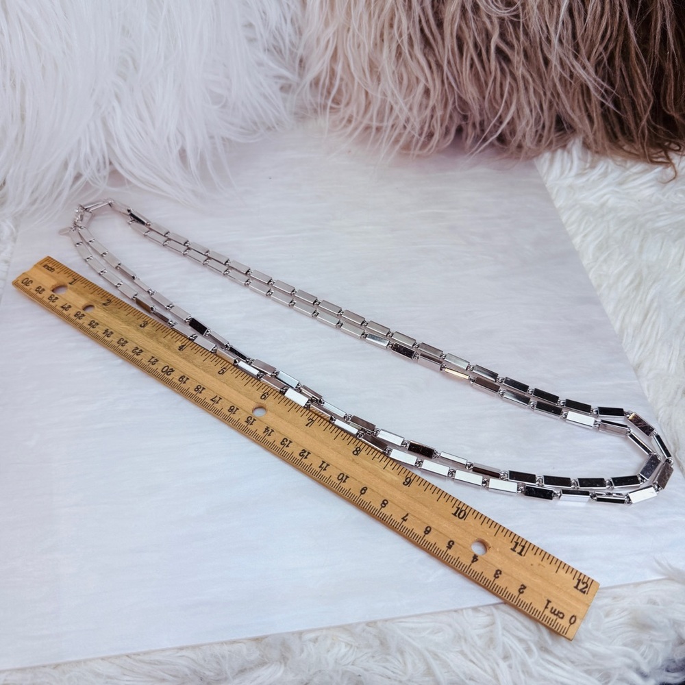 Monet Silvertone Geometric Rectangular Tube 54" L… - image 8